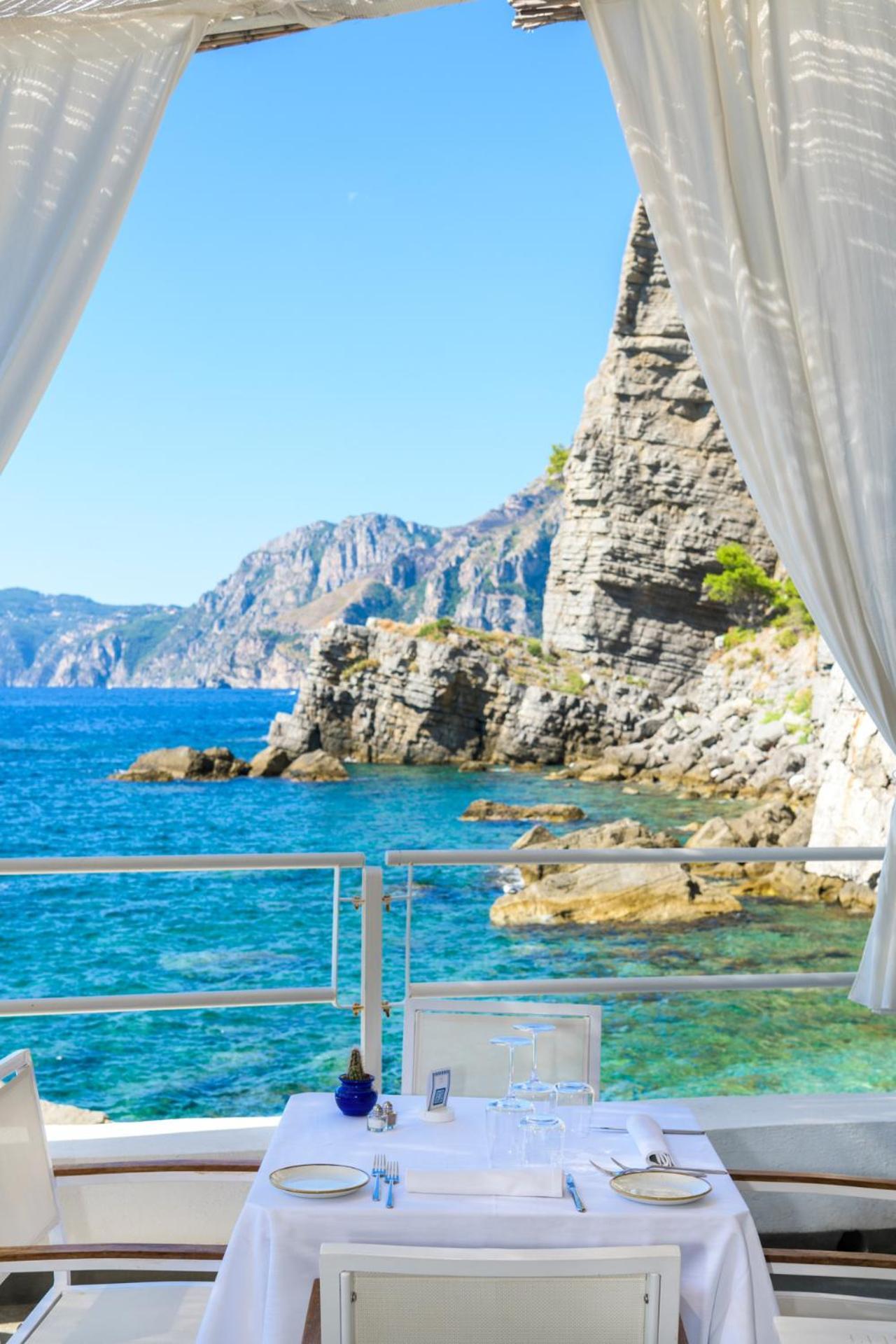 Grand Hotel Tritone Băile Herculane Dış mekan fotoğraf